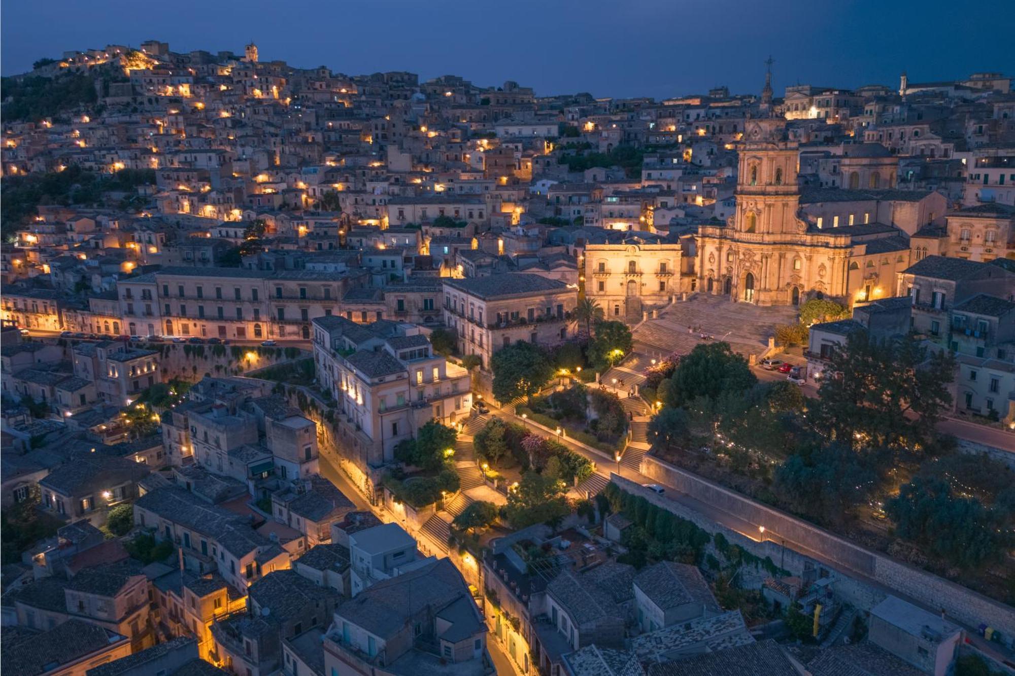 Appartamenti Vista San Giorgio - Pomelia Modica Exterior foto